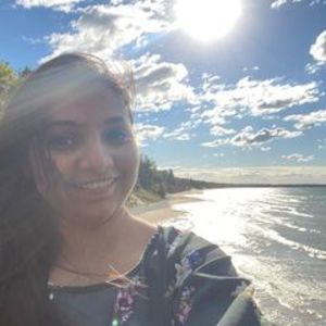 Meet your Posher, Neepa